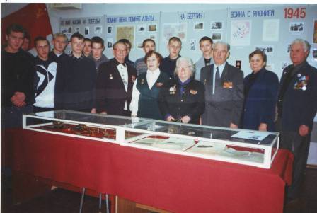 Гвоздикова В.П. в музее